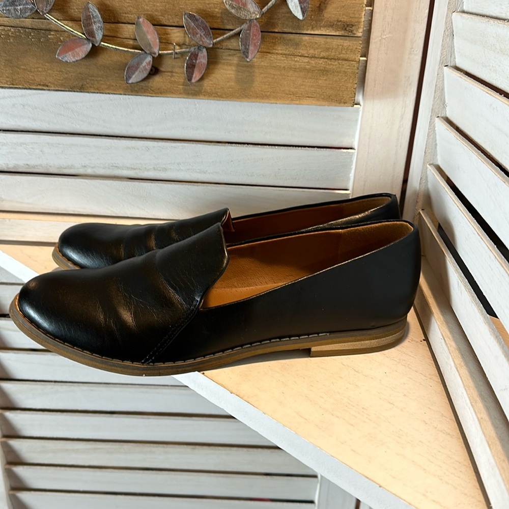 Indigo Road Black Loafers